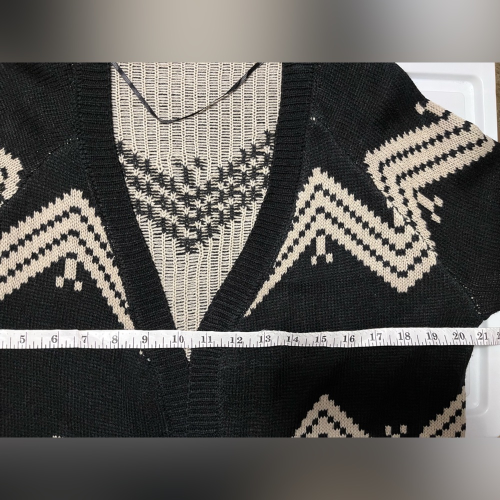 Have Boho Chevron Pattern Size Large Open Front C… - image 6